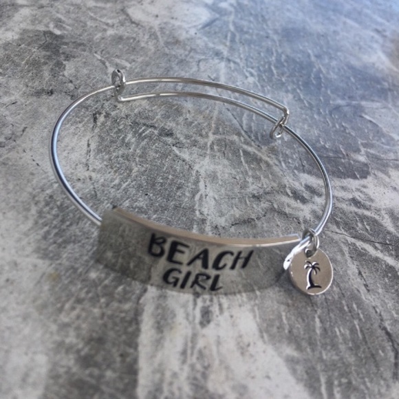 1 LEFT! 🏖 NEW BEACH GIRL SILVER-TONE BRACELET - Picture 3 of 6